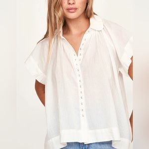 Mirth kerala short sleeved blouse in white pinstripe